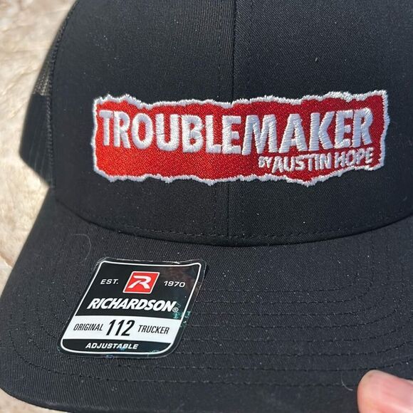 TROUBLEMAKER Black Trucker Hat NWT - Picture 2 of 5